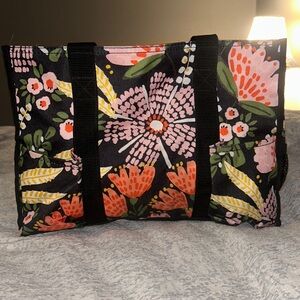 31 bag with printed flowers